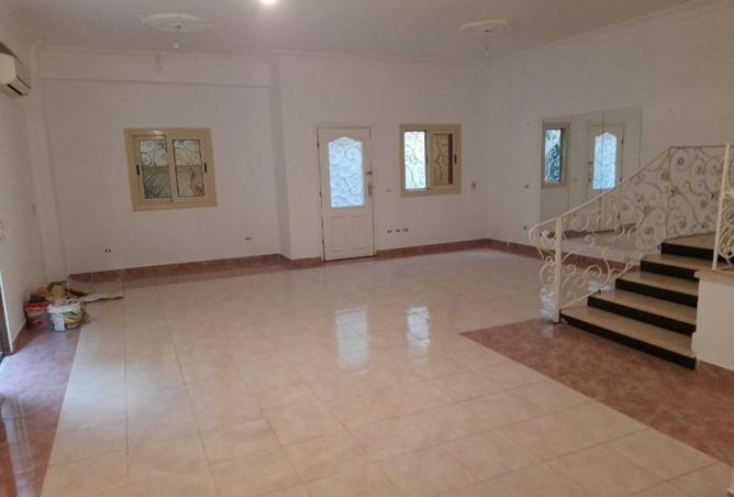 8317845 - Property Image 3