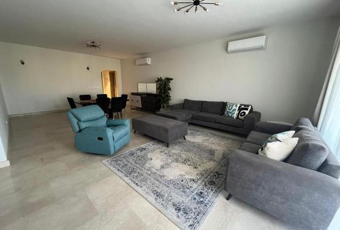 8135383 - Property Main Image