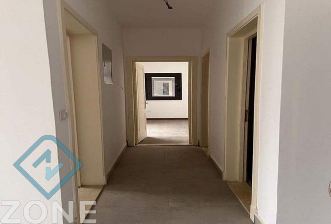 77606763 - Property Image 3