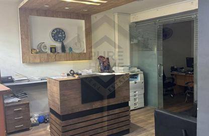 Office Space - Studio - 1 Bathroom for sale in Shaarawy St. - Laurent - Hay Sharq - Alexandria