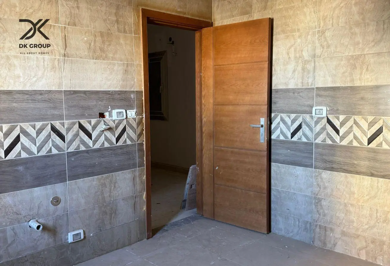 8137482 - Property Main Image