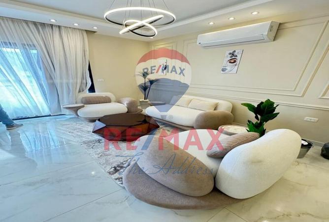 8137933 - Property Image 3