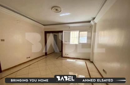 Apartment - 2 Bedrooms - 2 Bathrooms for sale in Tharwat - Hay Sharq - Alexandria