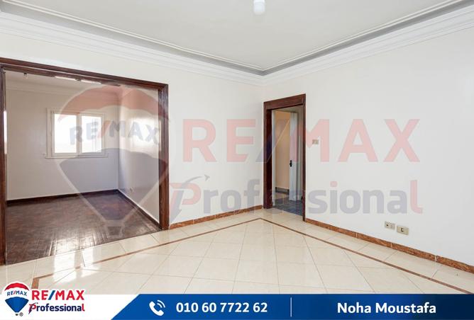 8142432 - Property Image 2