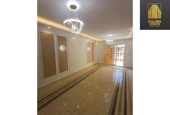 8369918 - Property Image 2