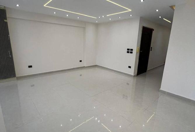 8144652 - Property Image 2