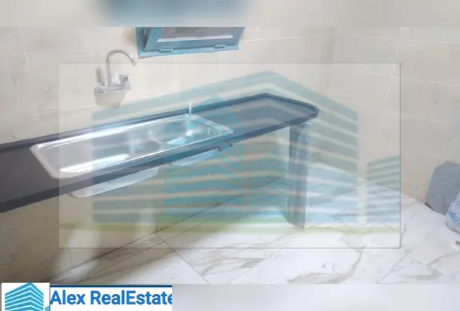 8147788 - Property Image 2