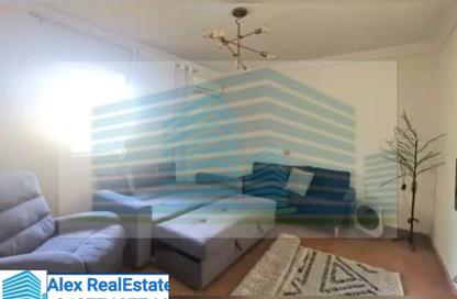 Apartment - 3 Bedrooms - 2 Bathrooms for rent in Kafr Abdo St. - Kafr Abdo - Roushdy - Hay Sharq - Alexandria