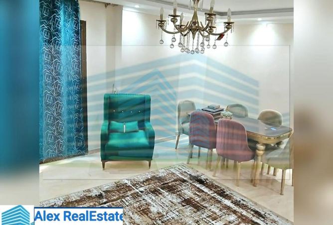 8147808 - Property Image 2