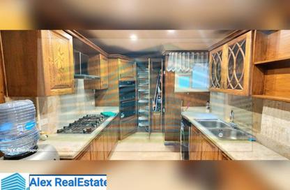 Apartment - 3 Bedrooms - 2 Bathrooms for rent in Mohamed Fawzy Moaz St. - Smouha - Hay Sharq - Alexandria