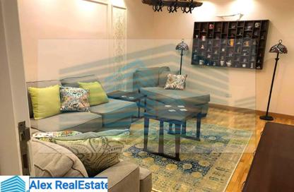 Apartment - 3 Bedrooms - 2 Bathrooms for rent in Mohamed Fawzy Moaz St. - Smouha - Hay Sharq - Alexandria