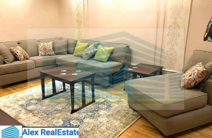 Apartment - 3 Bedrooms - 2 Bathrooms for rent in Mohamed Fawzy Moaz St. - Smouha - Hay Sharq - Alexandria