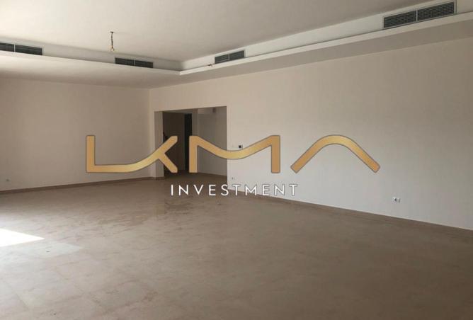 8155930 - Property Image 2