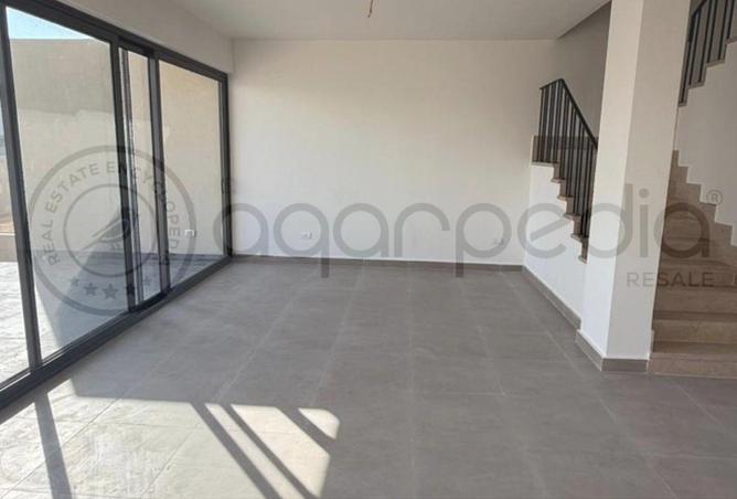 8390887 - Property Image 3