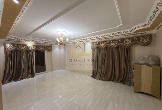 8160431 - Property Image 3