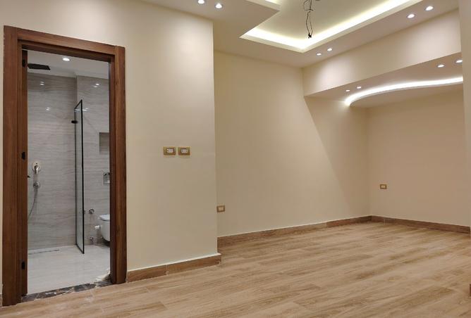 8161757 - Property Image 3