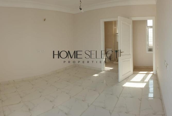 8167787 - Property Image 2