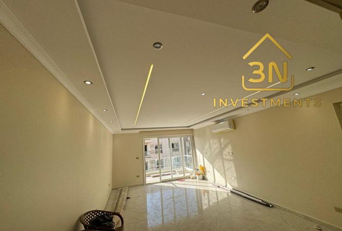 8163407 - Property Main Image