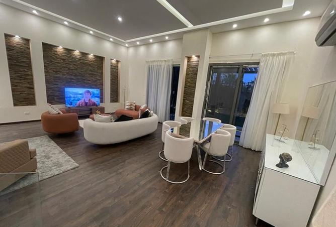 8168694 - Property Image 2