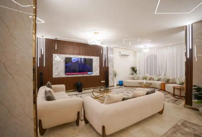 8165749 - Property Image 3