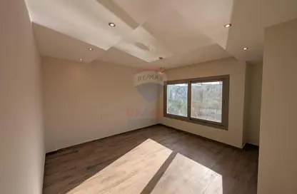 Apartment - 3 Bedrooms - 3 Bathrooms for rent in Galleria Moon Valley - South Investors Area - New Cairo City - Cairo