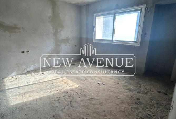 8240276 - Property Image 3