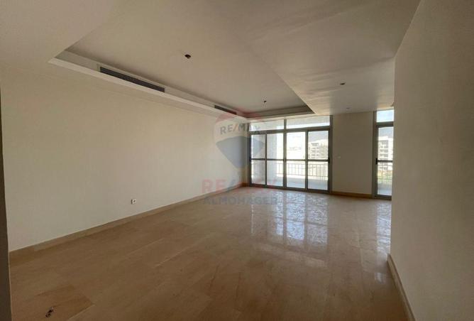 8169356 - Property Image 3