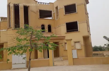 فيلا - 8 غرف نوم - 6 حمامات للبيع في لاتيرا - المستثمرين الجنوبية - مدينة القاهرة الجديدة - القاهرة