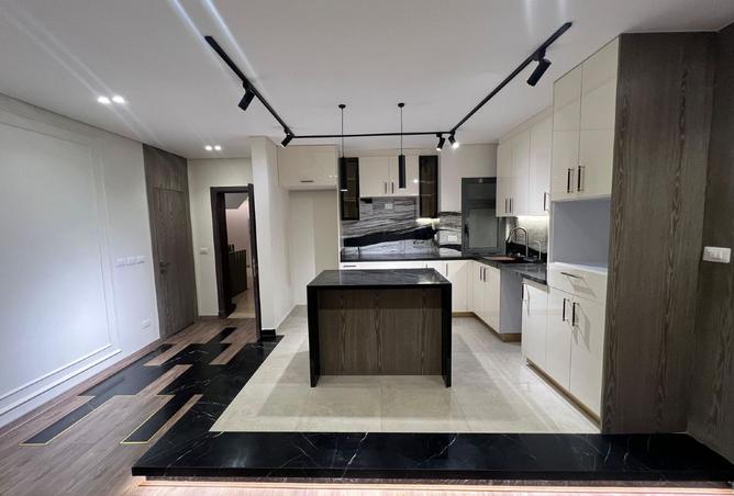 8171161 - Property Main Image