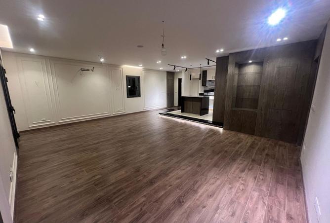 8171161 - Property Image 3