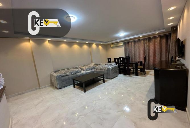 8178033 - Property Main Image