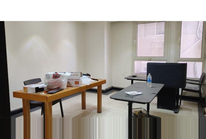 8174804 - Property Image 2