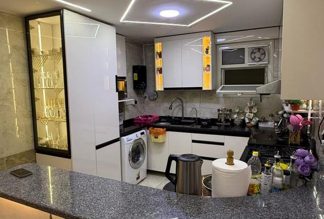 8174371 - Property Image 2