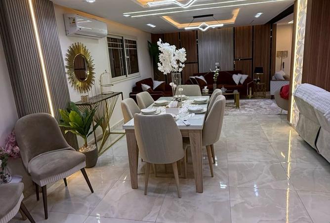 8174371 - Property Main Image