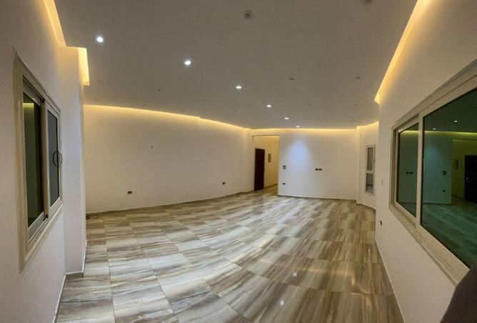 8175175 - Property Image 3