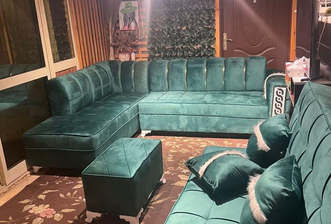 8176312 - Property Image 2