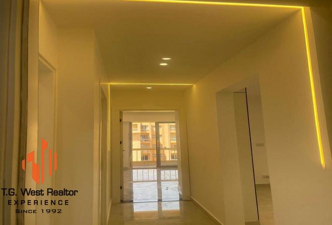 8178089 - Property Image 2