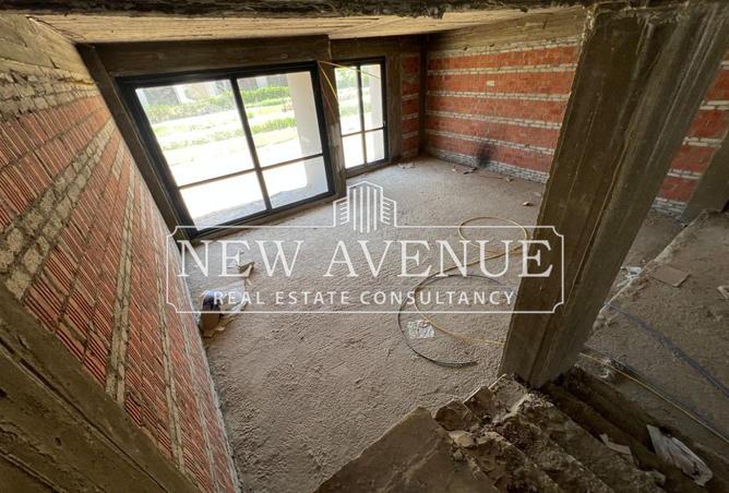 8330412 - Property Image 2