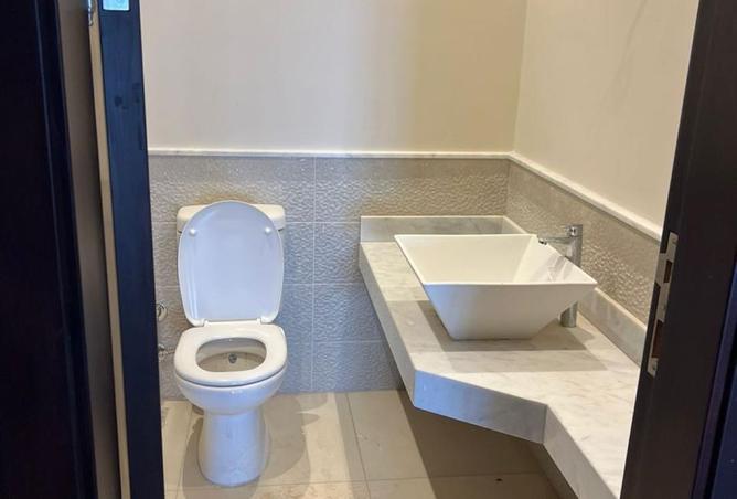 8177415 - Property Image 2