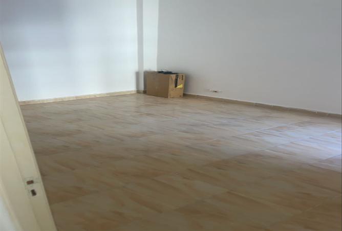 8179131 - Property Image 2