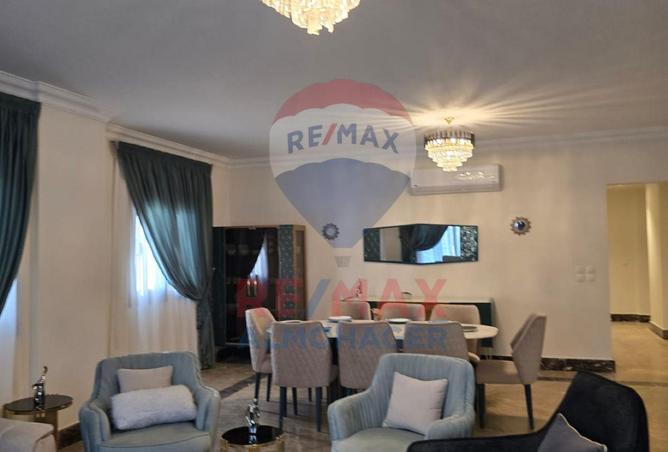 8180037 - Property Main Image