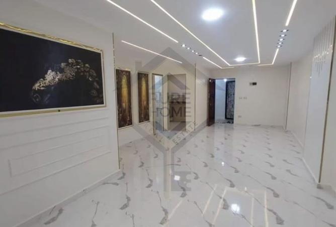 8183444 - الصورة الرئيسية للعقار