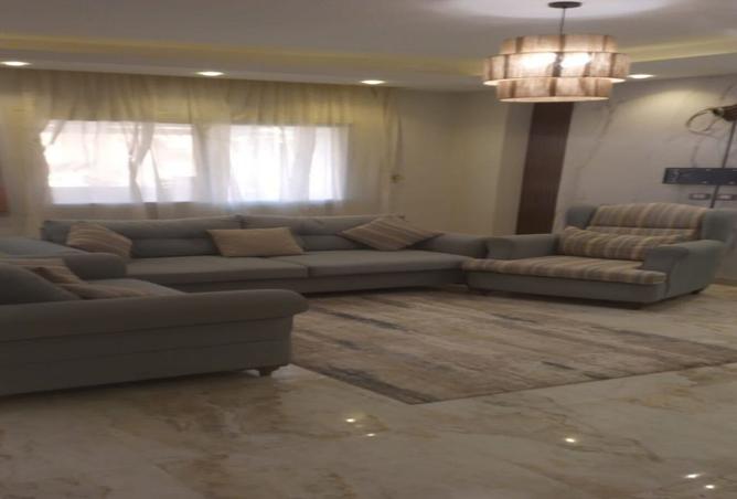 8183739 - Property Image 3