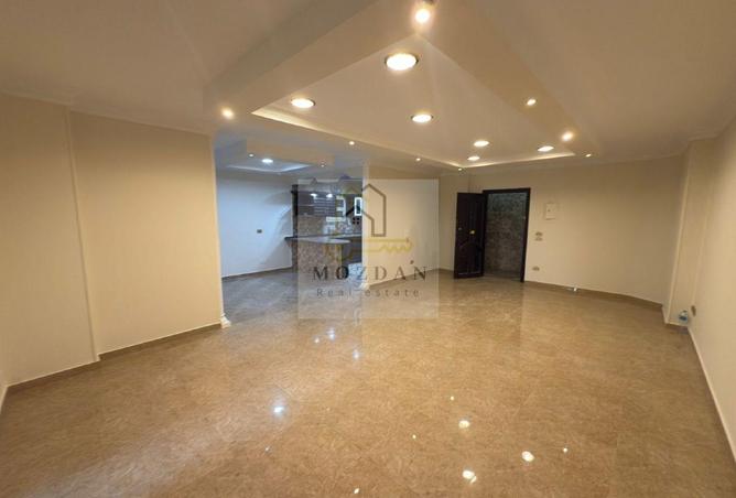 8183978 - الصورة الرئيسية للعقار