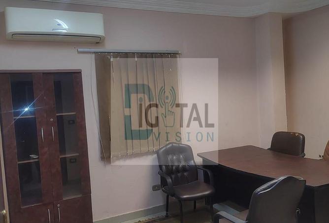 8184708 - Property Image 3