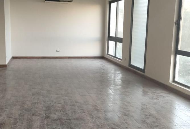 8185698 - Property Image 3