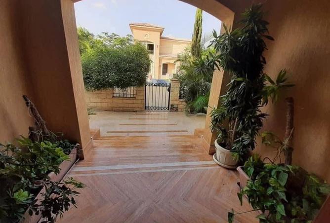 8185600 - Property Image 2