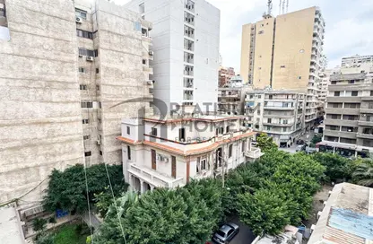 شقة - 5 غرف نوم - 4 حمامات للبيع في ميدان جليم - جليم - حي شرق - الاسكندرية