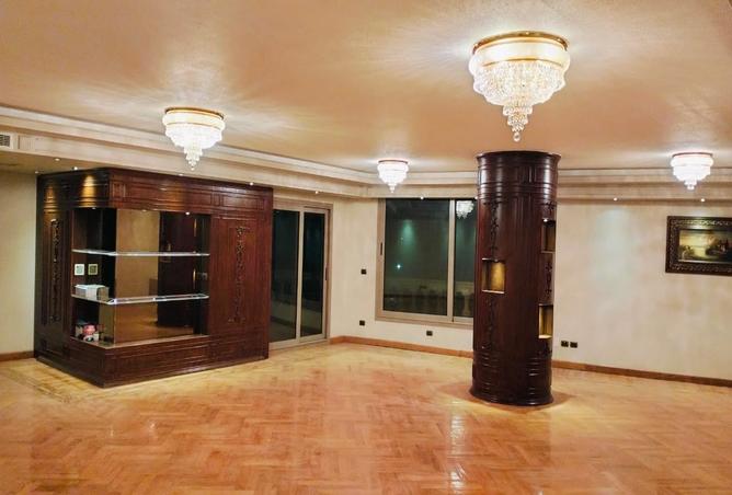 8187915 - Property Image 3