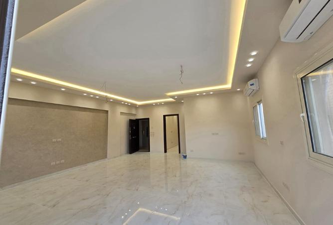 8188373 - Property Image 3